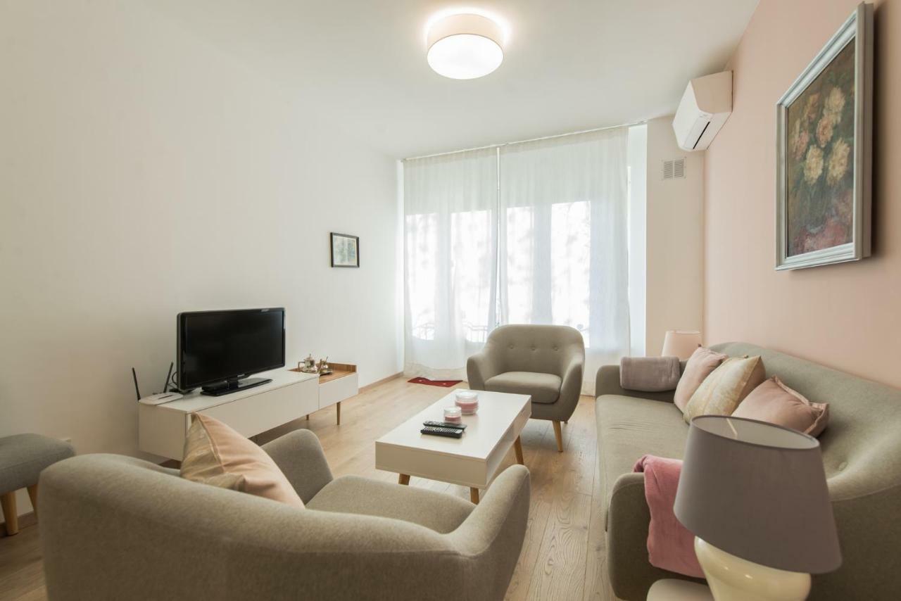 Chic And Spacious Apartment In Central Sofia - Patriarh Evtimiy By Flat Mаnager Exterior foto